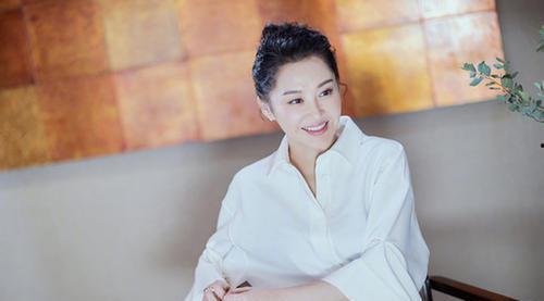 娱乐圈吃瓜君许晴小说,娱乐圈的瓜田秘闻