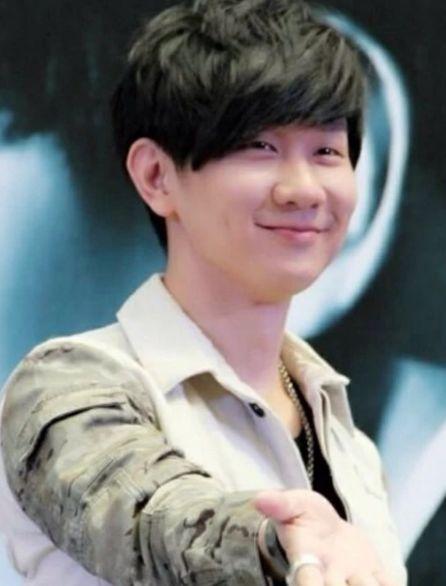 娱乐吃瓜君林俊杰